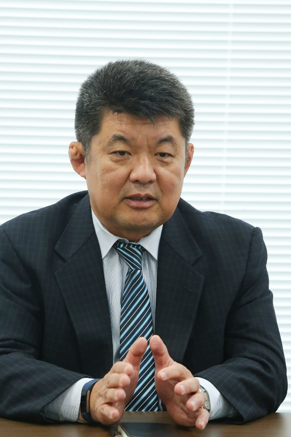 導入事例 田辺三菱製薬株式会社 Uipath株式会社